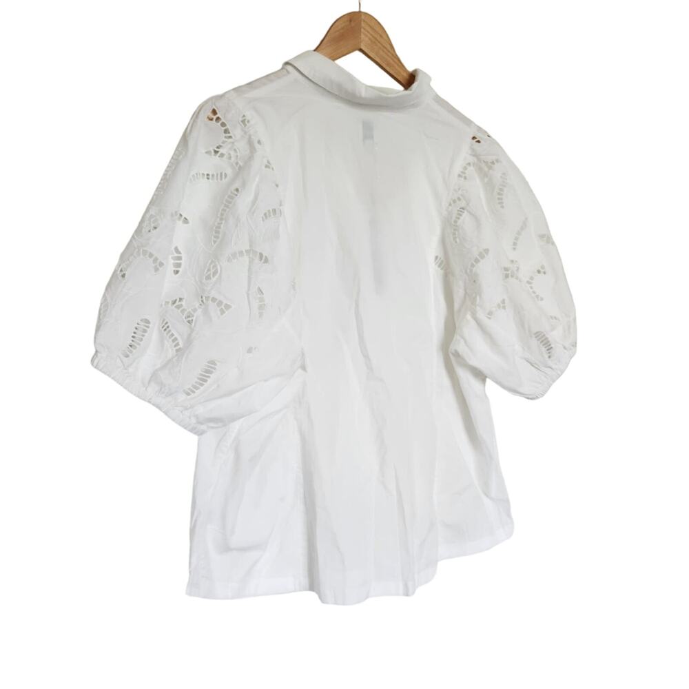 Nic+Zoe Eyelit Sleeves White Button Front Blouse Size 1X NWT - Picture 5 of 11